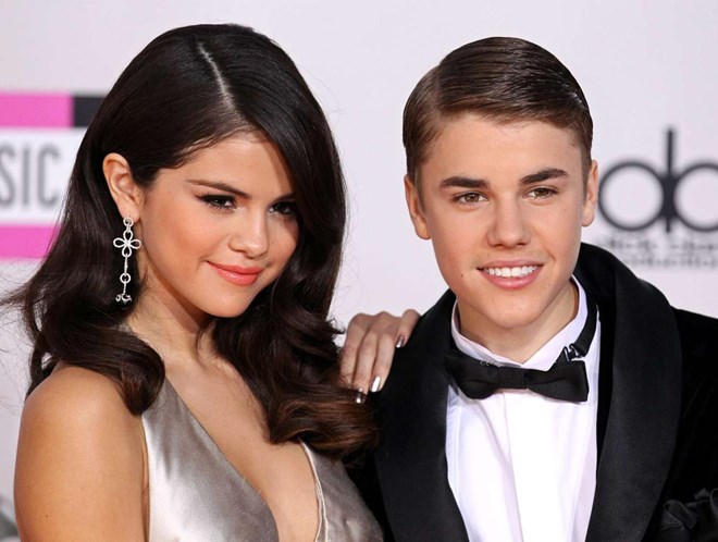 Justin Bieber bỗng xóa ảnh chụp với Selena Gomez sau 13 năm - Vietnam.vn