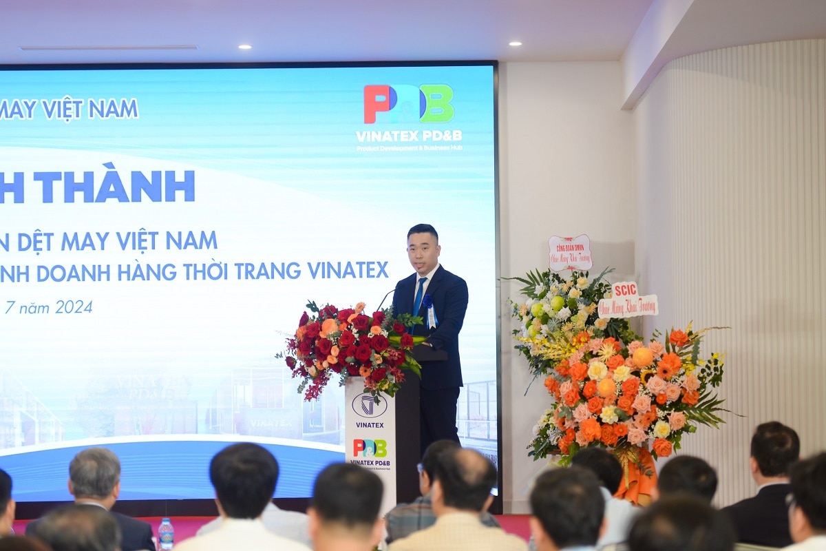 Ông Vương Đức Anh – Giám đốc Trung tâm Vinatex PD&B  tại lễ khai trương.