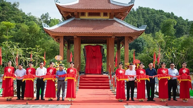 khanh thanh cong trinh trung tu ton tao nha bia di tich lich su bao nhan dan ra so dau tien hinh 1