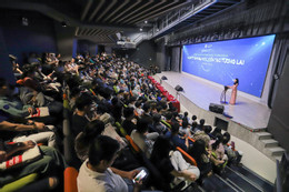 Βαν Λανγκ 1.jpg