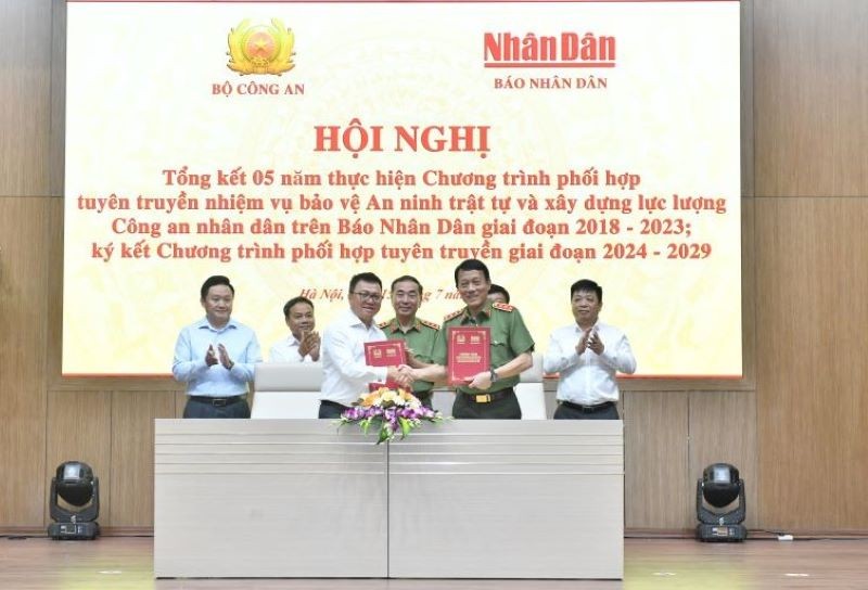 nang cao hieu qua cong tac tuyen truyen giua bo cong an va bao nhan dan hinh 1