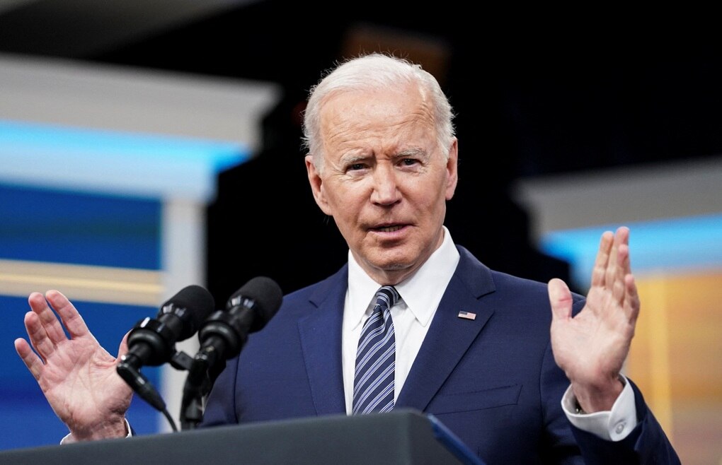 Ông Trump đoán tên 2 nhân vật gây áp lực khiến ông Biden rút lui - 1