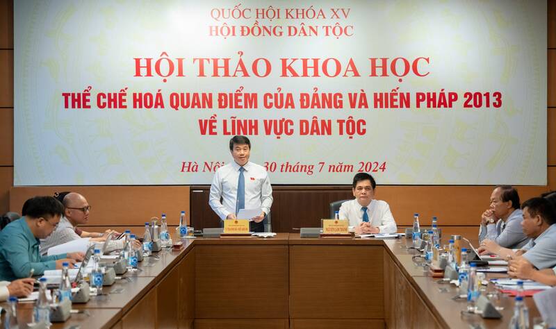 Hội thảo khoa học 