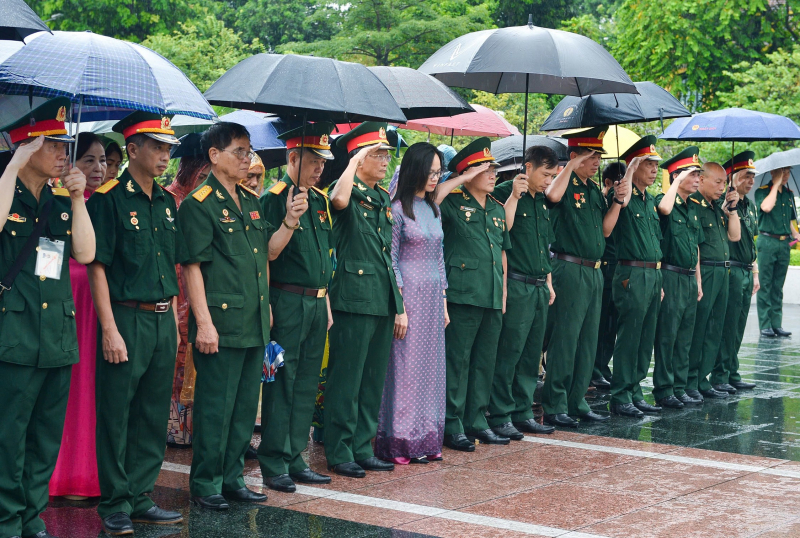 Hội Cựu chiến binh cơ quan Văn phòng Quốc hội gặp mặt, tri ân Ban tổ chức Chương trình Khúc quân hành -0