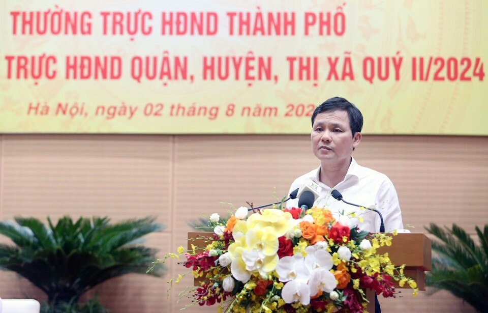 Phó Chủ tịch HĐND TP Hà Nội Phạm Quí Tiên quán triệt những điểm mới, nội dung trọng tâm Luật Thủ đô và các Luật, Nghị quyết được Quốc hội thông qua tại kỳ họp thứ 7 Quốc hội khóa XV