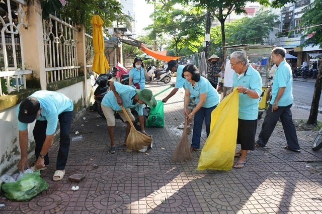 Hội NCT phường 4, TP Cà Mau là địa phương tiêu biểu trong công tác bảo vệ môi trường