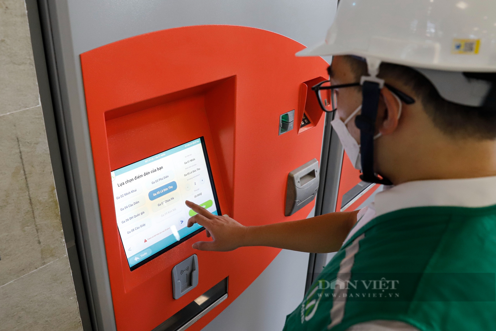 Trải nghiệm thực tế tàu đường sắt Nhổn – ga Hà Nội trước ngày vận hành thương mại- Ảnh 4. Trải nghiệm thực tế tàu đường sắt Nhổn – ga Hà Nội trước ngày vận hành thương mại- Ảnh 4.