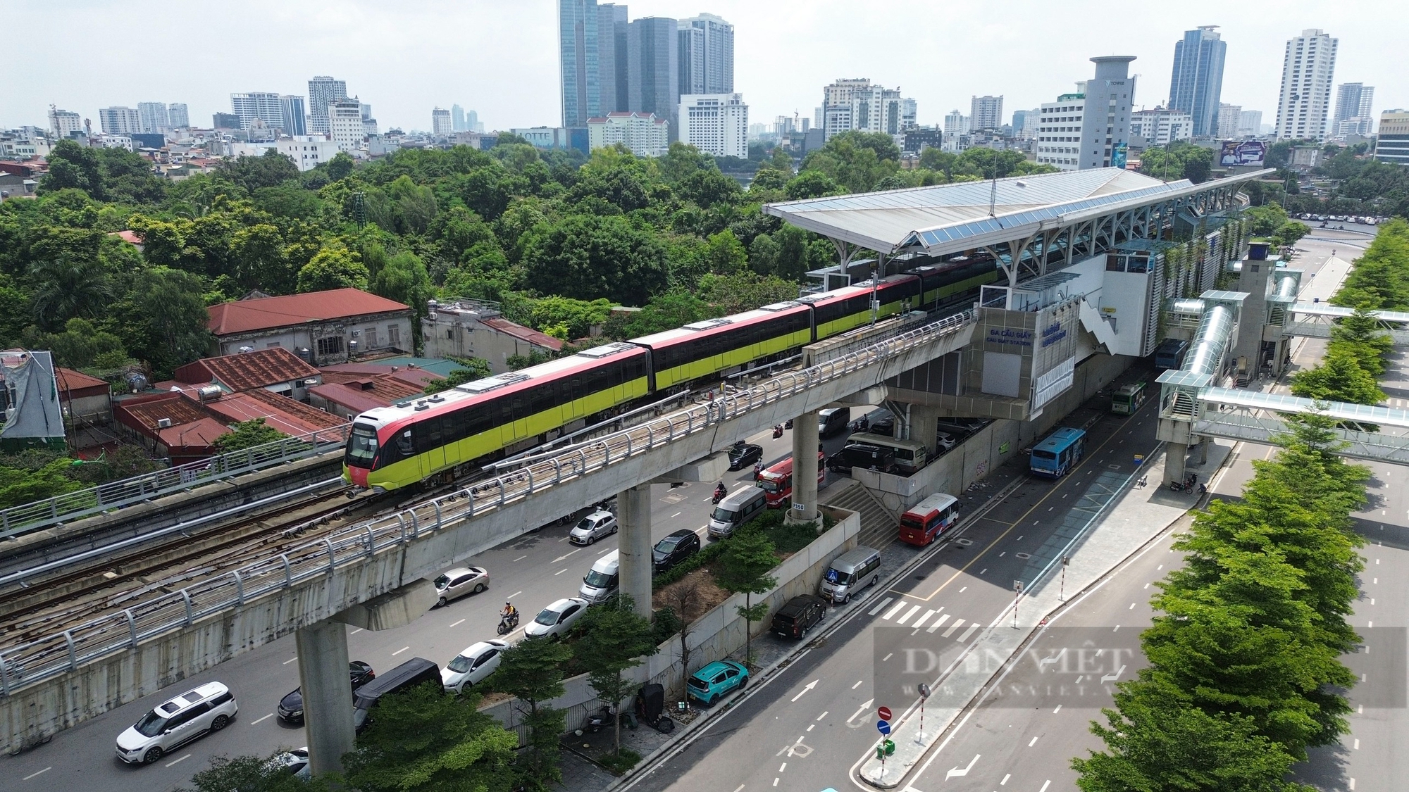 Trải nghiệm thực tế tàu đường sắt Nhổn – ga Hà Nội trước ngày vận hành thương mại- Ảnh 16. Trải nghiệm thực tế tàu đường sắt Nhổn – ga Hà Nội trước ngày vận hành thương mại- Ảnh 16.