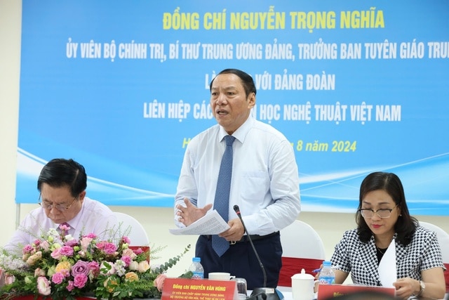 Trưởng Ban Tuyên giáo Trung ương Nguyễn Trọng Nghĩa: Khơi dậy, phát huy mạnh mẽ khát vọng cống hiến, năng lực sáng tạo của văn nghệ sĩ - Ảnh 4.