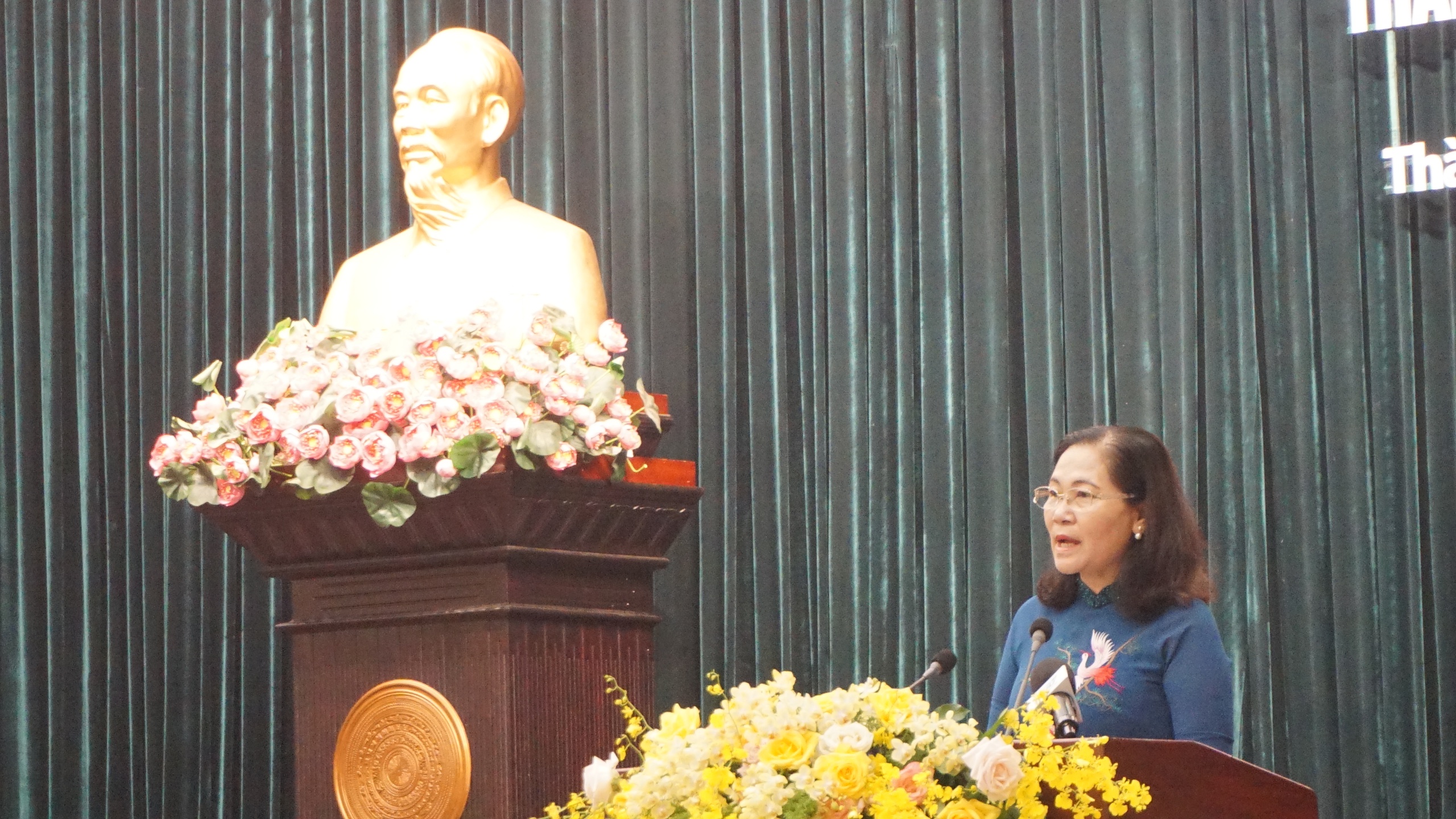 TP.HCM vinh danh, khen thưởng học sinh giỏi, giáo viên đạt thành tích cao- Ảnh 2.