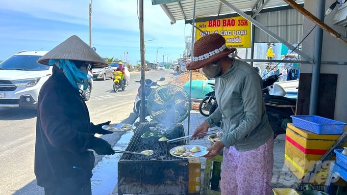 Hàu sữa Phước Hải tươi ngon và đa dạng trong cách chế biến. Ảnh: Trần Phi.