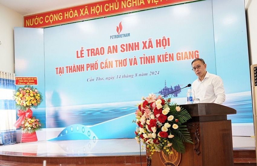 Petrovietnam ủng hộ 6 tỷ đồng xây nhà Đại đoàn kết tại Cần Thơ và Kiên Giang