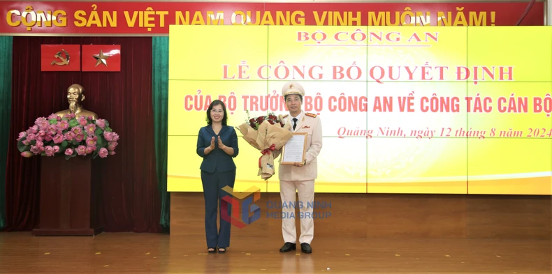 Bổ nhiệm Thiếu tướng Đinh Văn Nơi làm Cục trưởng Cục An ninh chính trị nội bộ ảnh 2