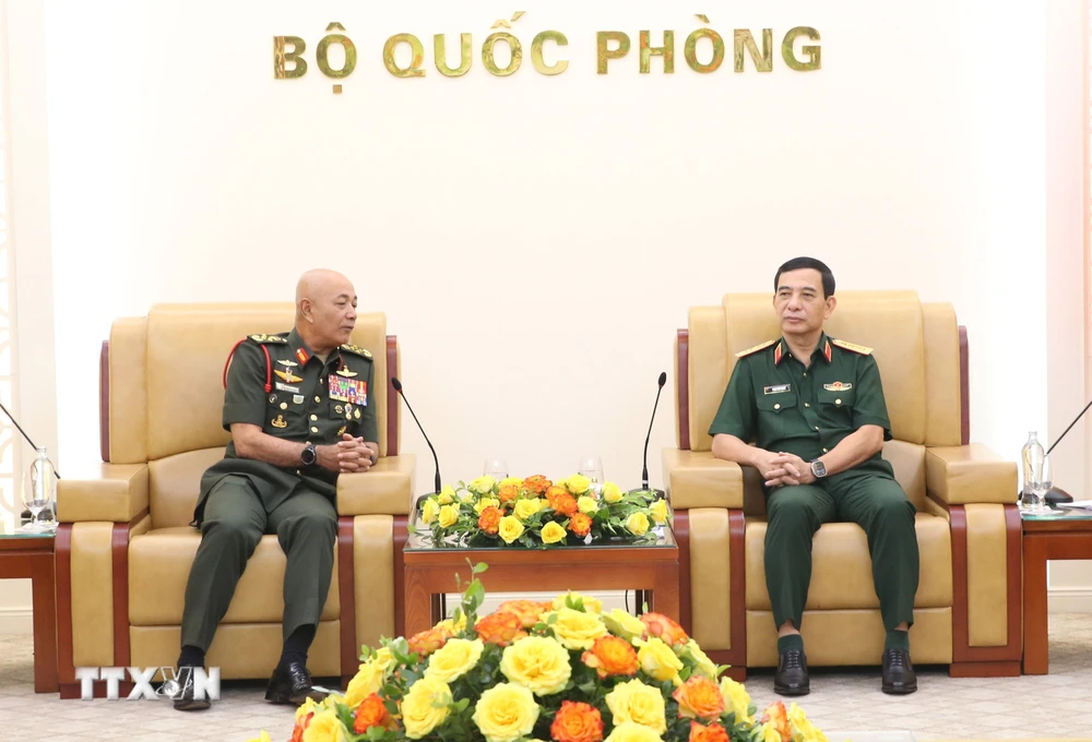 TTXVN_1508quocphongVietnamMalaysia2.jpg