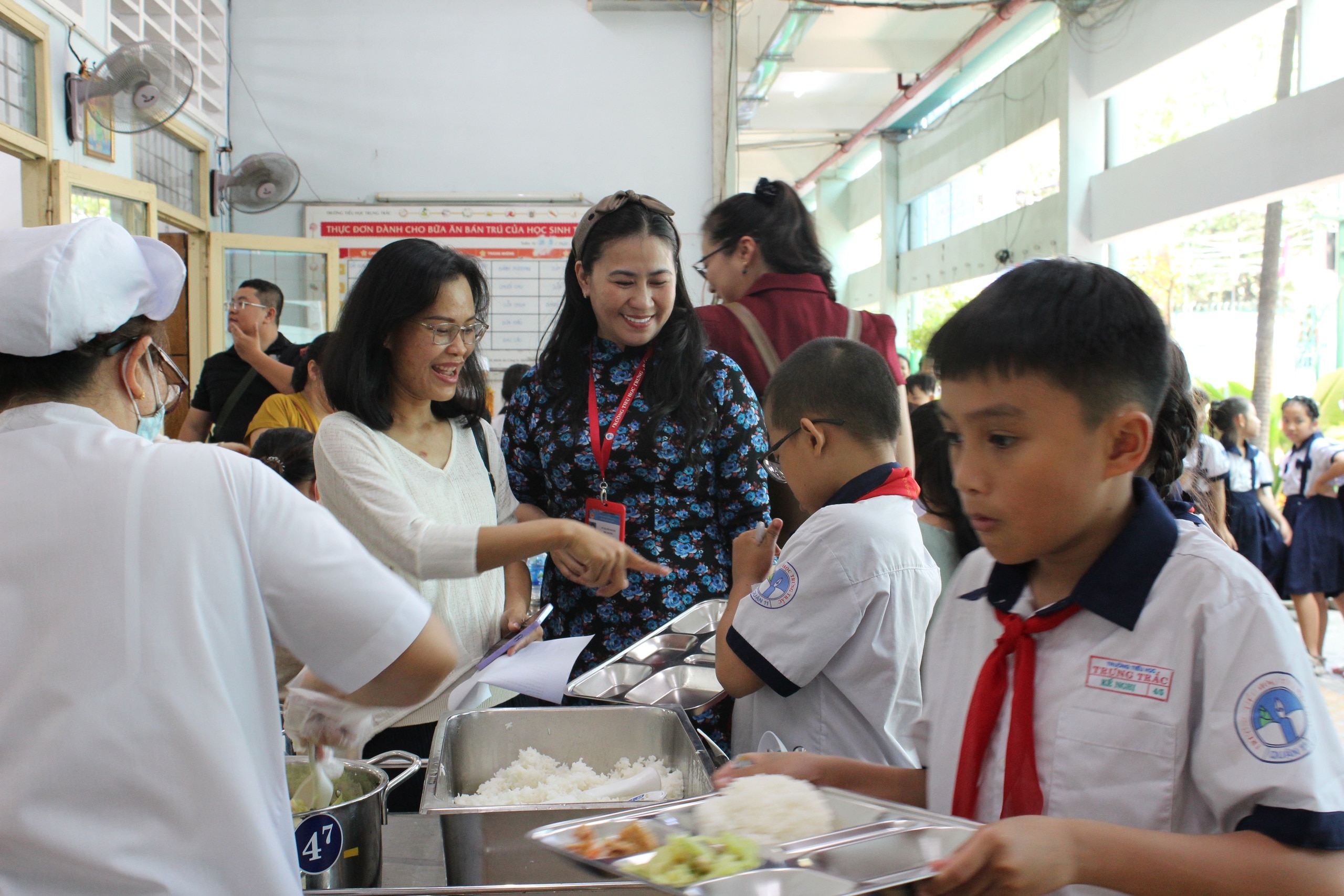 Minh bạch các khoản thu đầu năm học- Ảnh 2.