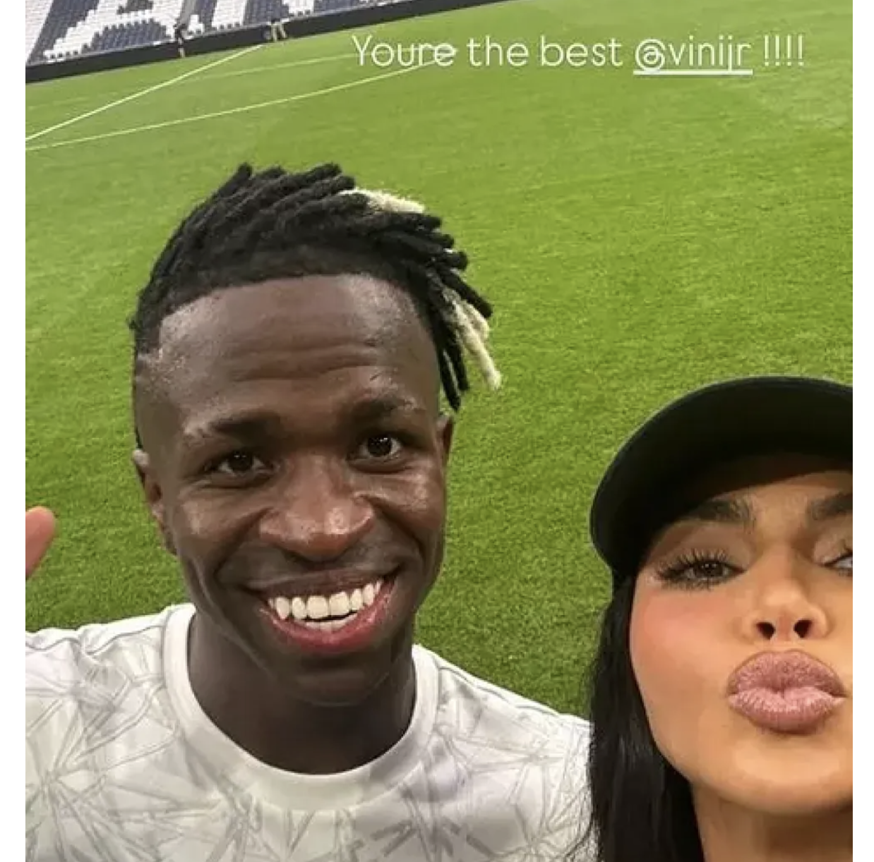 Bức ảnh selfie gây bão của Kim Kardashian và Chủ tịch Real Madrid, Florentino Perez- Ảnh 4.