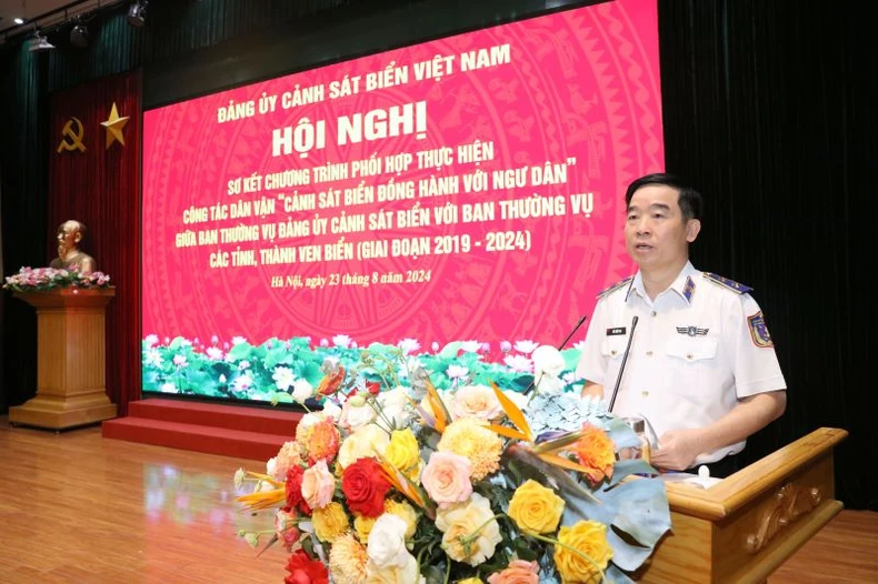 Sơ kết Chương trình phối hợp thực hiện công tác dân vận “Cảnh sát biển đồng hành với ngư dân” giai đoạn 2019-2024 ảnh 3