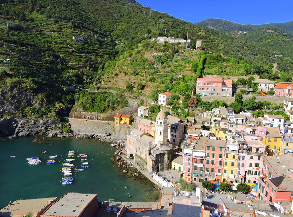 Làng chài nhỏ Vernazza