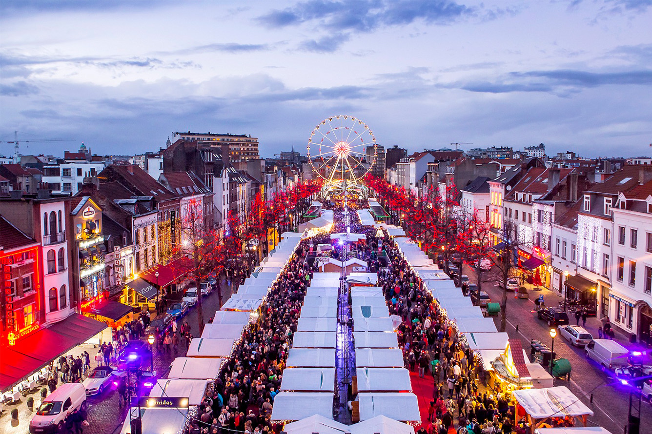 4. Plaisirs d’Hiver (Brussels - Bỉ)