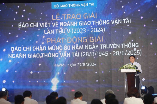 Báo Tiền Phong đoạt giải Ba giải báo chí ngành giao thông vận tải ảnh 2