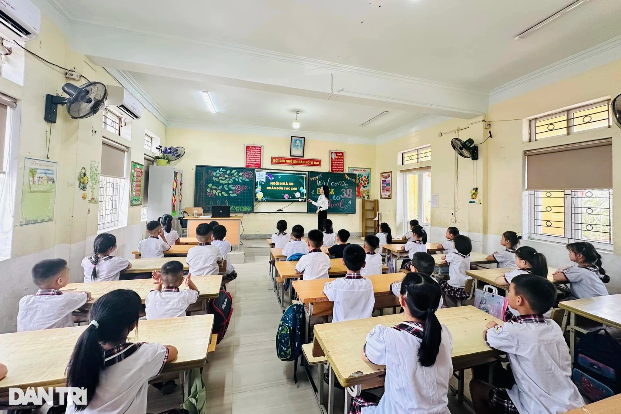 ຂາດຫ້ອງ, ຂໍສູນຕ້ານເອດເປັນໂຮງຮຽນ - 3 Thiếu phòng, xin Trung tâm phòng chống AIDS làm điểm trường - 3