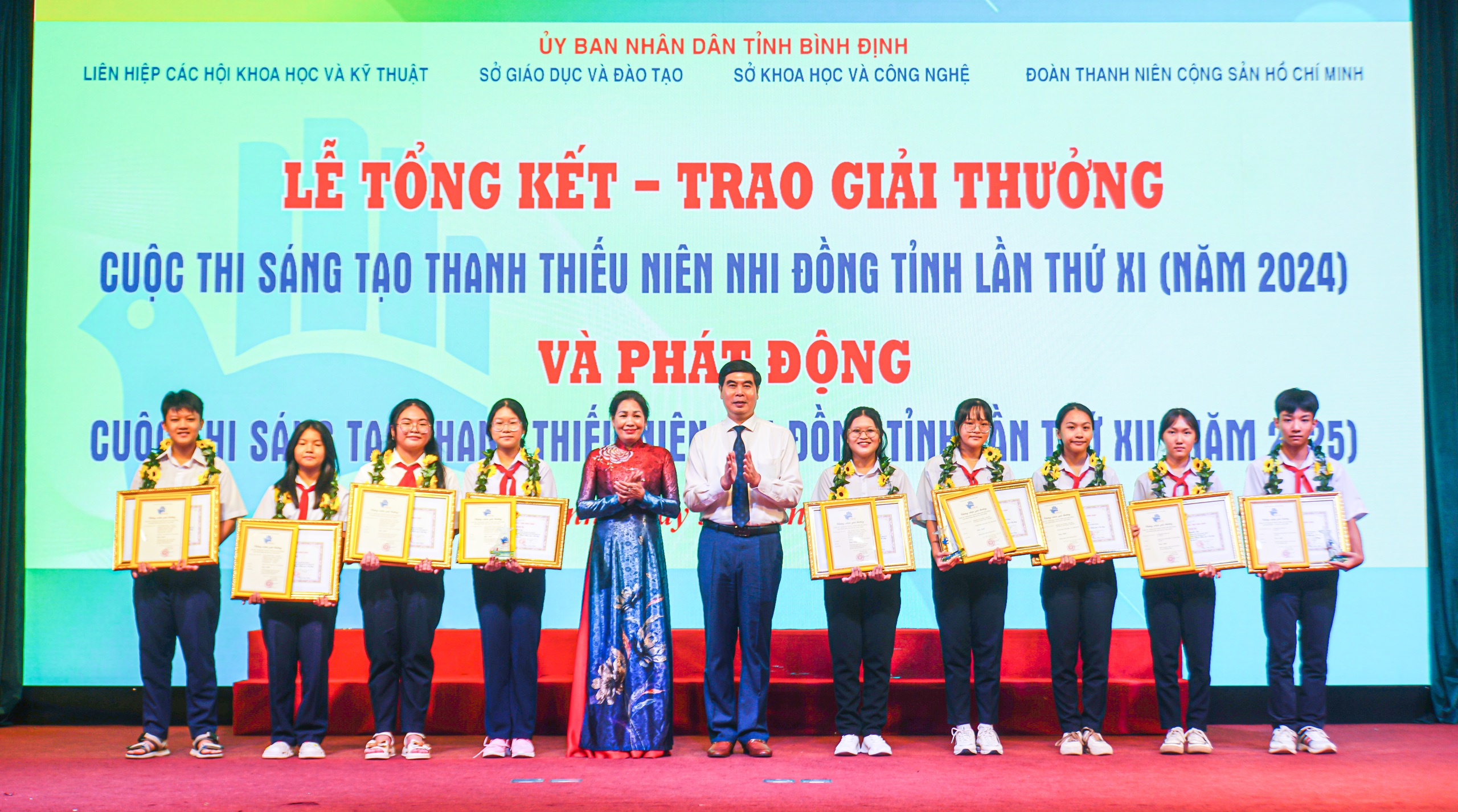 Đưa 9 giải pháp xuất sắc do học sinh Bình Định nghiên cứu dự thi toàn quốc- Ảnh 2.