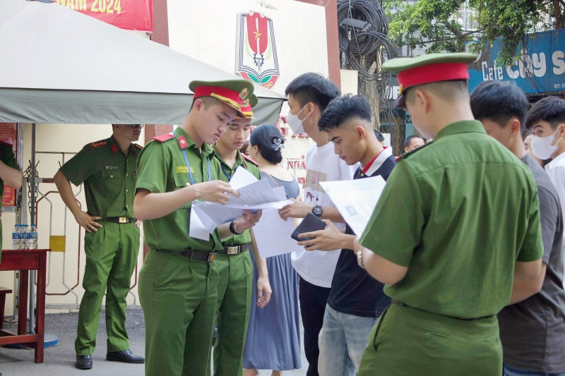 Các học viện, trường CAND lưu ý thí sinh về điểm chuẩn sử dụng tiêu chí phụ -0