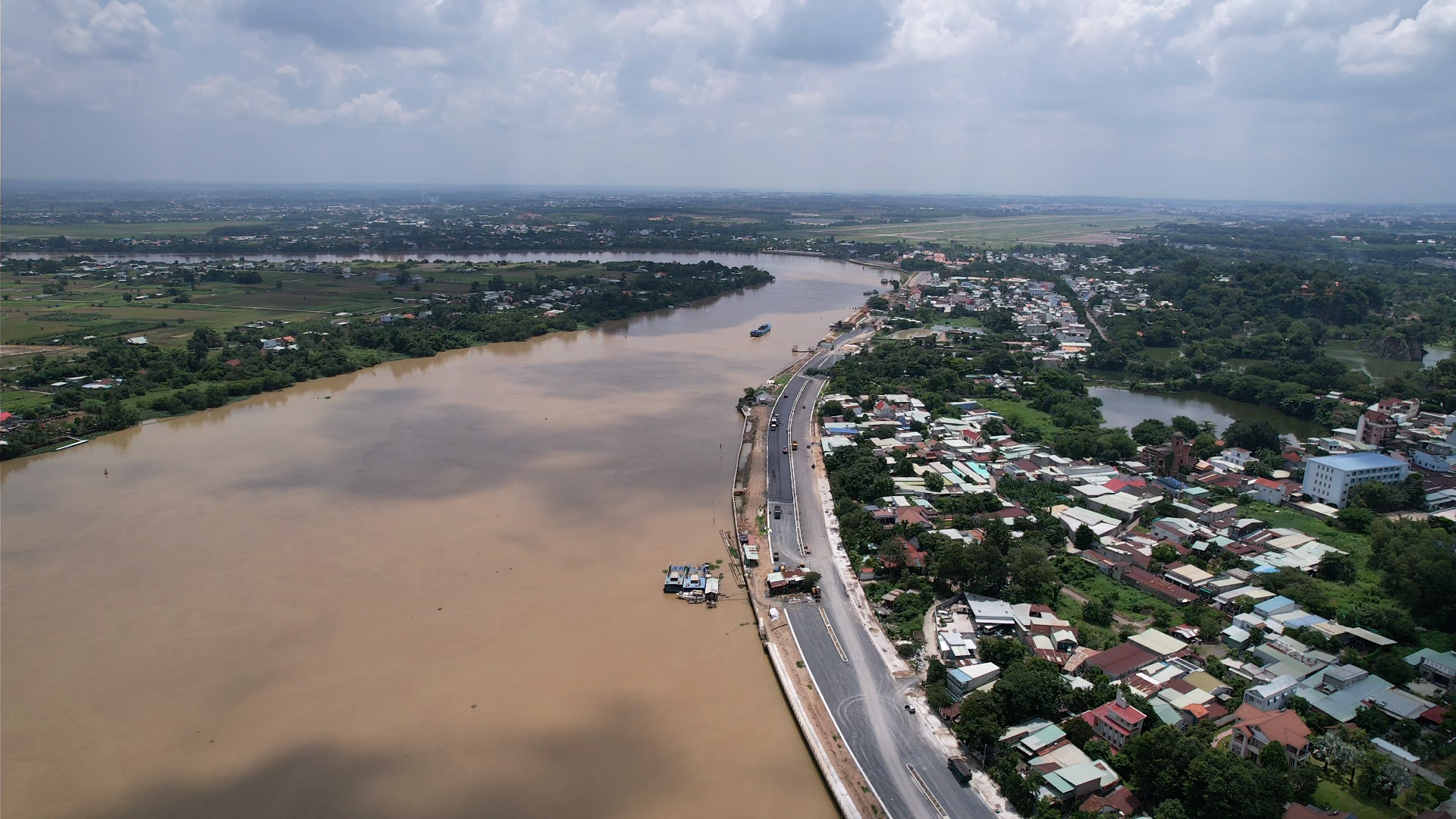 Chủ tịch Quốc hội: 