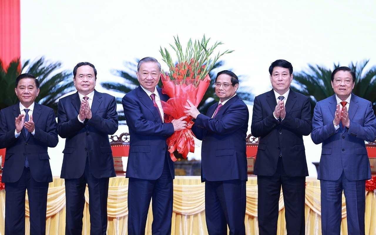 Chủ tịch Đảng Nhân dân Campuchia Hun Sen chúc mừng Chủ tịch nước Tô Lâm được bầu giữ chức Tổng Bí thư Ban Chấp hành Trung ương Đảng Cộng sản Việt Nam khóa XIII -0