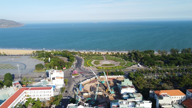 El proyecto Cadia Quy Nhon está en construcción de la base.