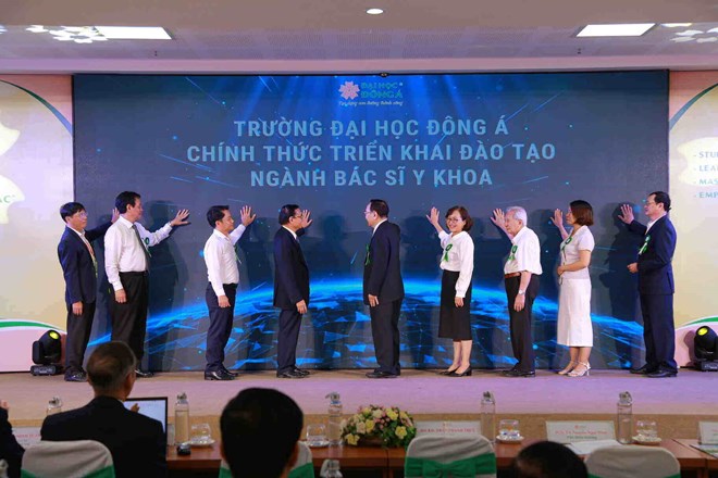 Đại học Đông Á công bố mở ngành đào tạo Bác sĩ Y khoa