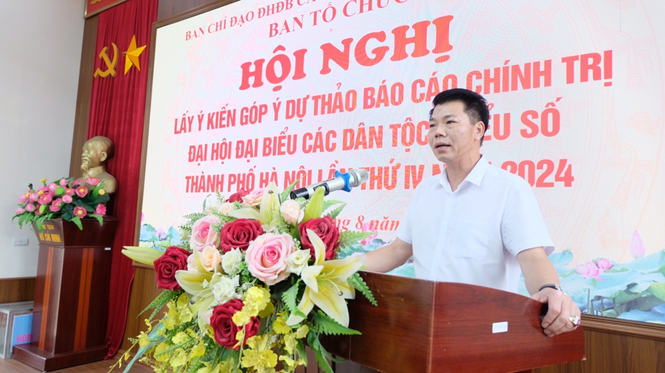 Trưởng Ban Dân tộc TP Hà Nội Nguyễn Nguyên Quân phát biểu tại hội nghị.