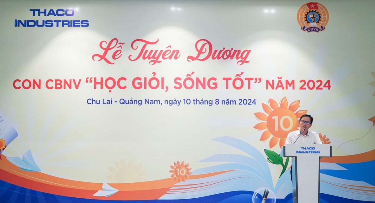 B4-Ông-Huỳnh-Quang-Nhung---Phó-Tổng-Giám-đốc-phụ-trách-Kinh-doanh,-Chủ-tịch-Công-đoàn-CSTV-THACO-INDUSTRIES-phát-biểu-tại-chương-trình