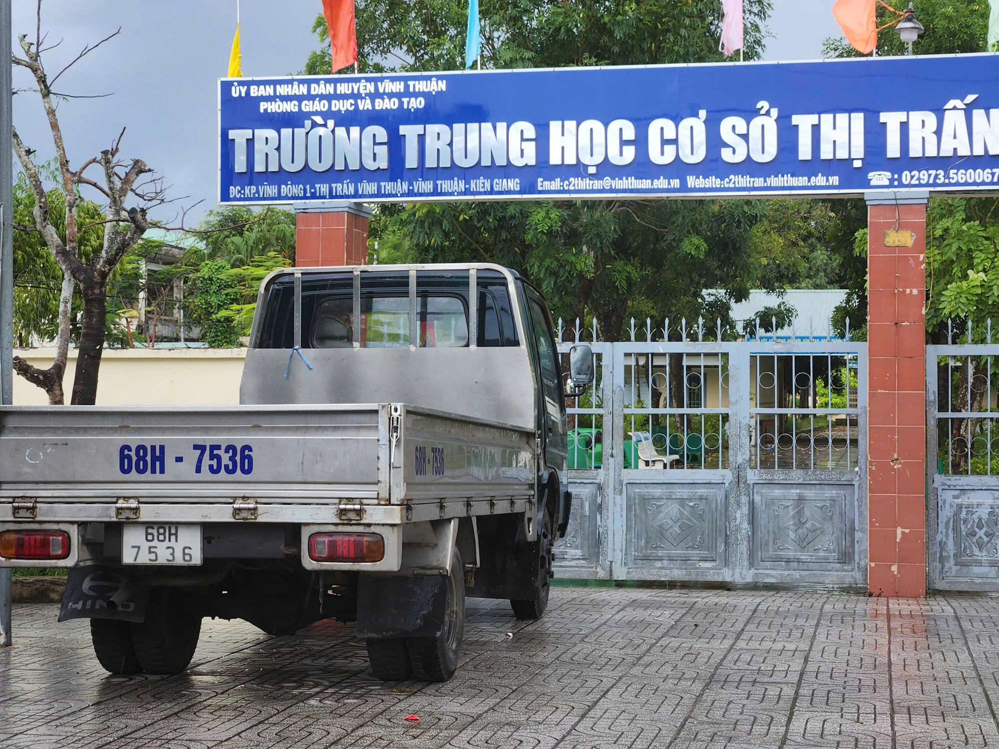 Kiên Giang: Hiệu trưởng tự ý chuyển cơ sở vật chất là có, sai đến đâu xử đến đó - Ảnh 1.