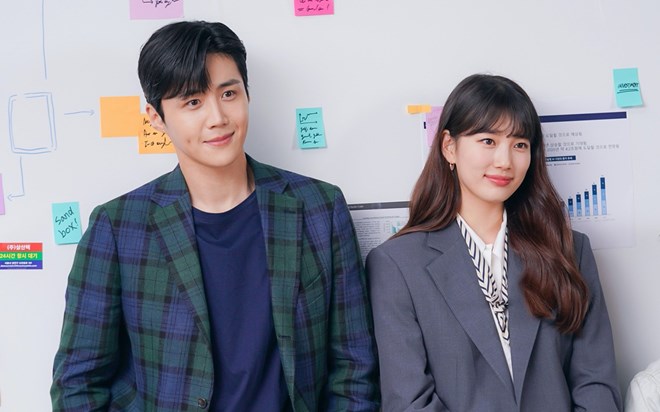 “Ma cà rồng” Suzy tái hợp Kim Seon Ho sau 4 năm