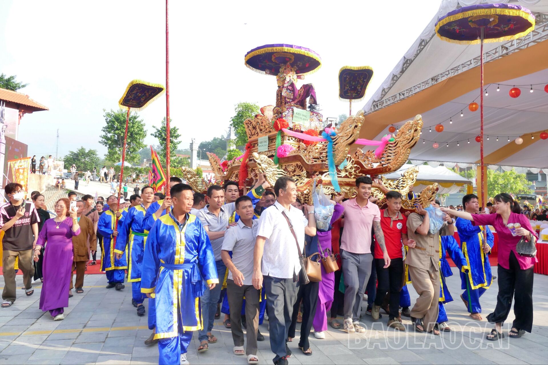 nhieu hoat dong hap dan tai le hoi den bao ha lon nhat tinh lao cai hinh 1