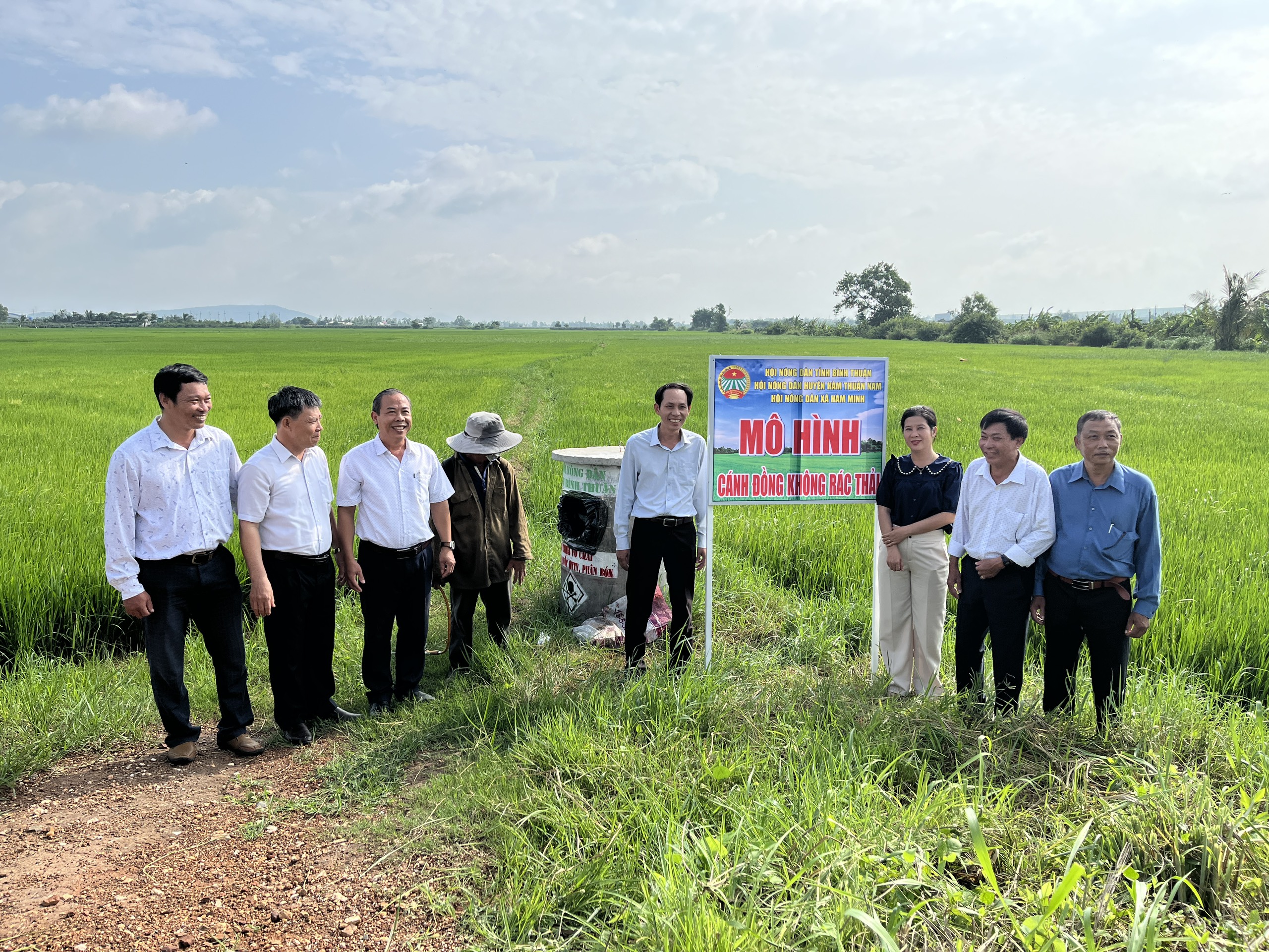 Với nhiều mô hình hay, sáng tạo, Hội Nông dân tỉnh Bình Thuận thực sự là cầu nối để người dân hăng say tham gia phong trào xây dựng NTM 