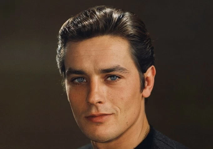 Tổng thống Pháp khẳng định tài tử Alain Delon là tượng đài của điện ảnh nước nhà