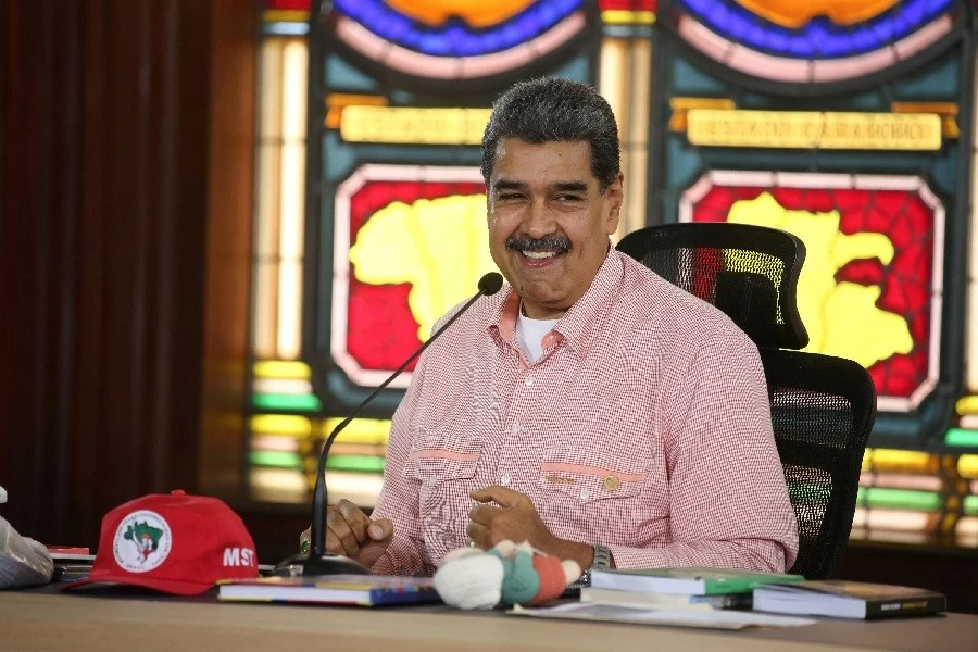 Tổng thống Venezuela Nicolas Maduro 'thay máu' Nội các