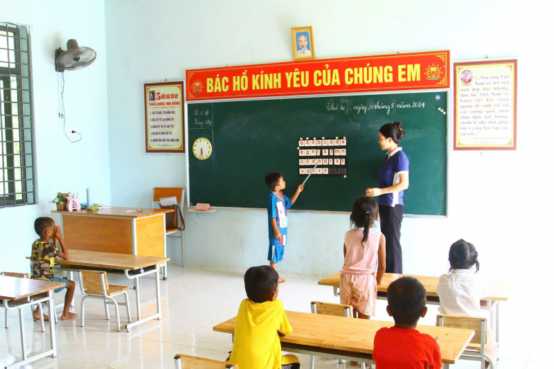 Trường học vùng cao Quảng Bình chuẩn bị cho năm học mới  -0