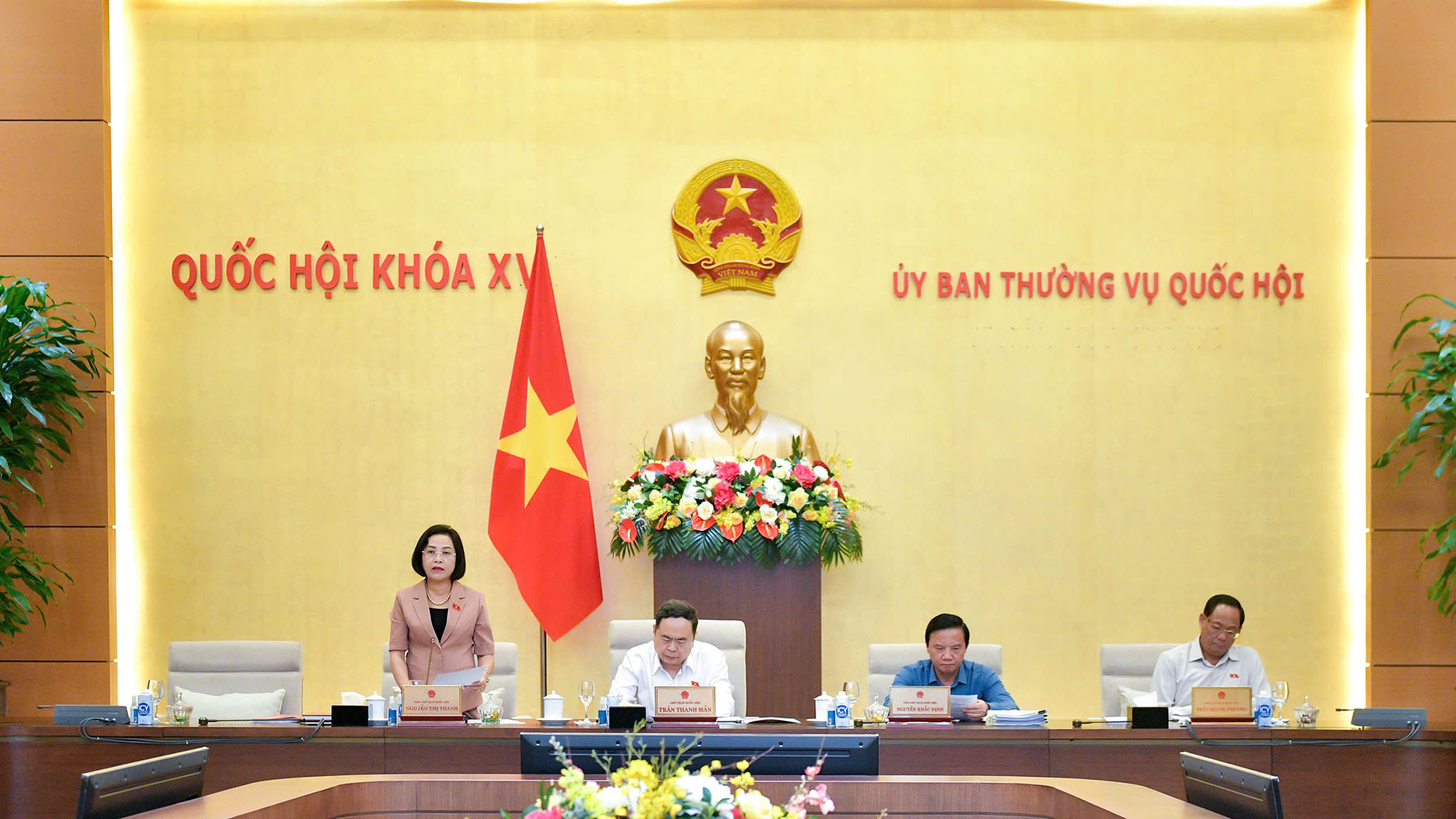 Ủy ban Thường vụ Quốc hội cho ý kiến với dự thảo Luật Công đoàn (sửa đổi) -0