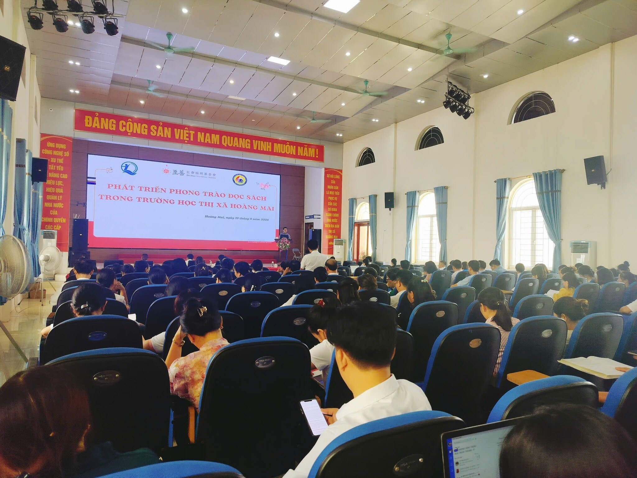 Zhi Shan Foundation: Thúc đẩy phong trào đọc sách trong trường học tại Nghệ An