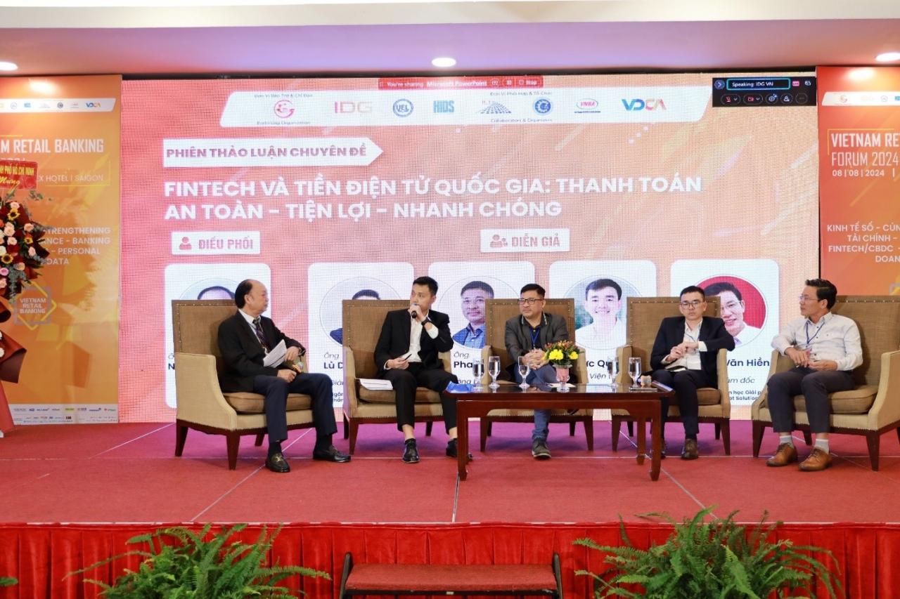 OCB nhận cú đúp giải thưởng Ngân hàng Việt Nam tiêu biểu 2024