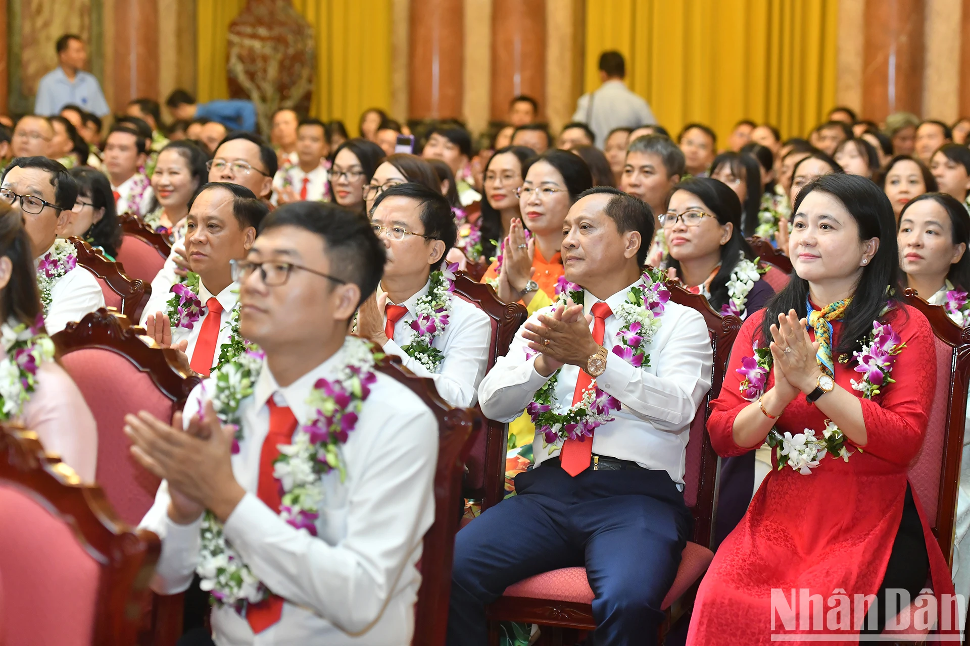 [Ảnh] Tổng Bí thư, Chủ tịch nước Tô Lâm gặp mặt đại biểu “Tham mưu giỏi, phục vụ tốt” ảnh 7