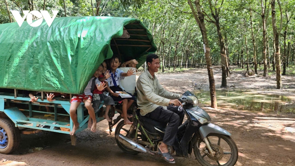 ngoi truong nho mang ten phuoc hoa-kampong thom hinh anh 6