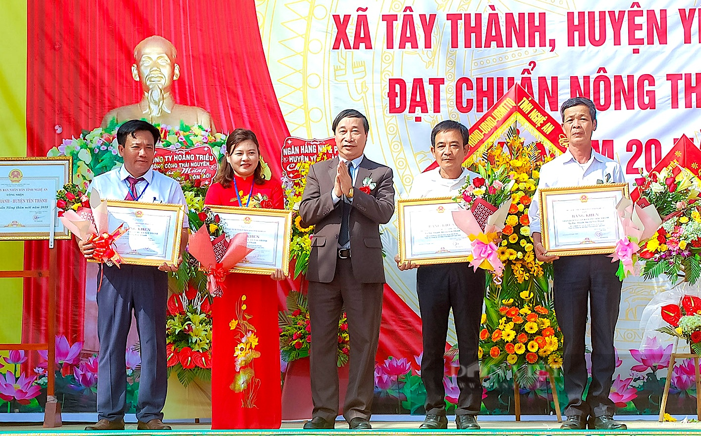 Tây Thành (Yên Thành) trở thành “điểm sáng” trong phòng trào xây dựng nông thôn mới tỉnh Nghệ An - Ảnh 4.