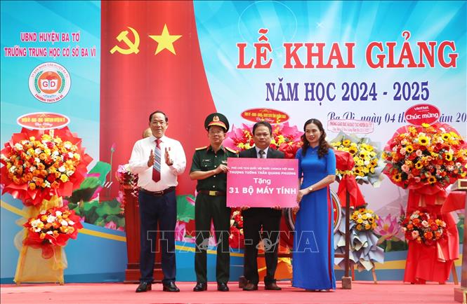 Lãnh đạo Đảng, Nhà nước dự khai giảng năm học mới 2024 – 2025- Ảnh 14.