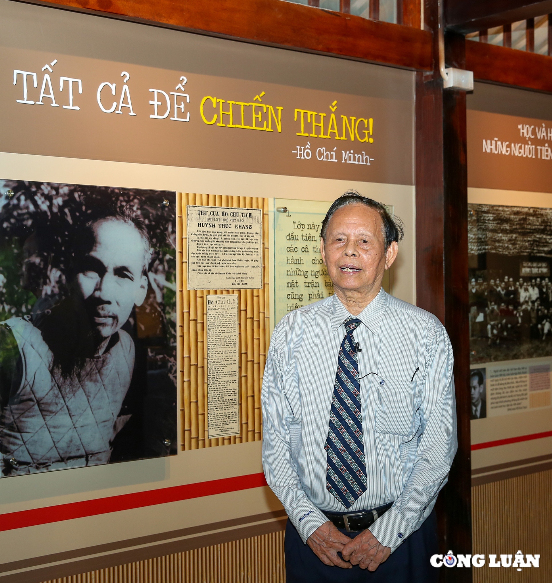 ngon lua nghe soi sang nhiet huyet cach mang cua nhung nguoi lam bao hinh 2