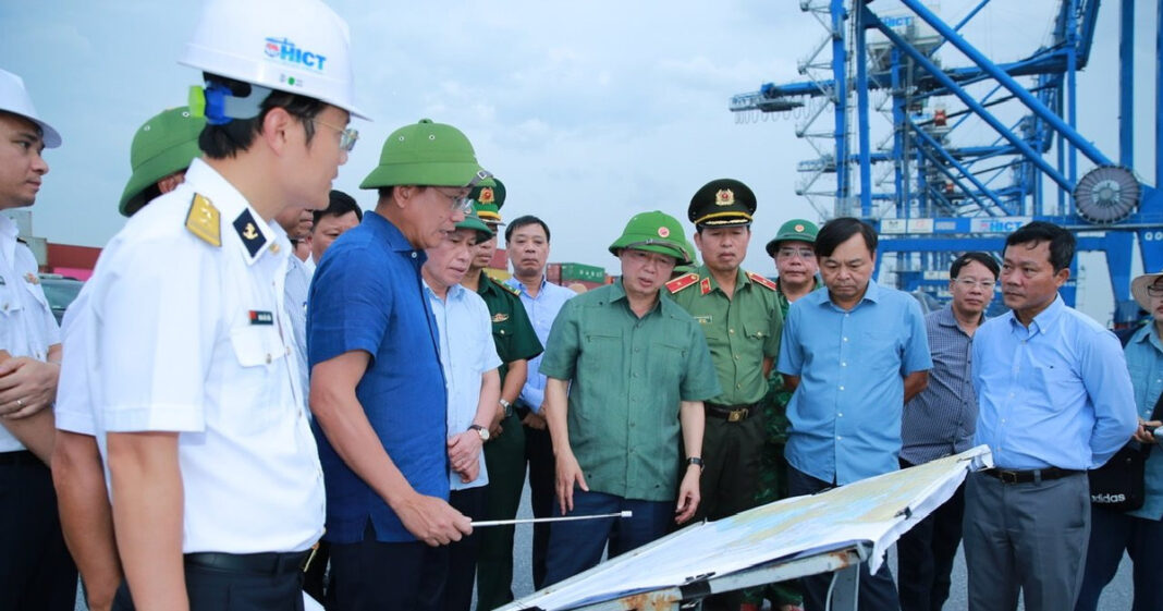 Phó Thủ tướng Trần Hồng Hà thị sát, kiểm tra việc phòng chống bão số 3 tại Quảng Ninh và Hải Phòng