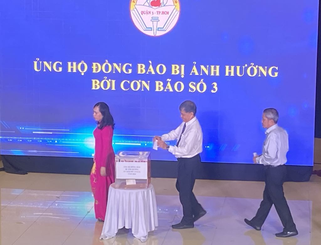 Học sinh tiểu học ở TP HCM bật khóc khi thấy cảnh mưa lũ miền Bắc- Ảnh 6.